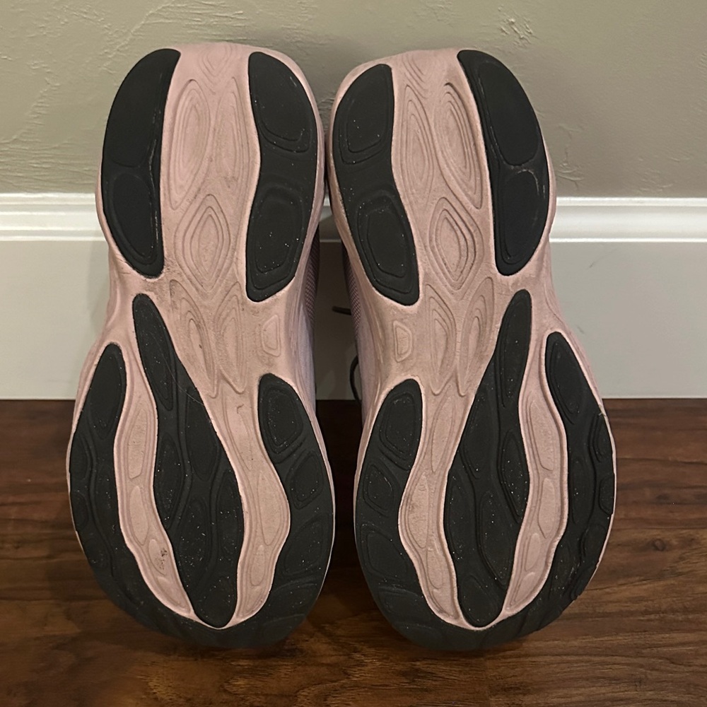 New Balance Women's Lavender Athletic Shoes - Picture 7 of 7